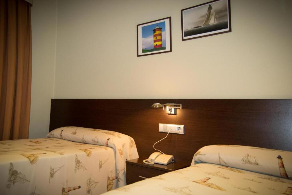 Hotel Nautico Vigo Bagian luar foto