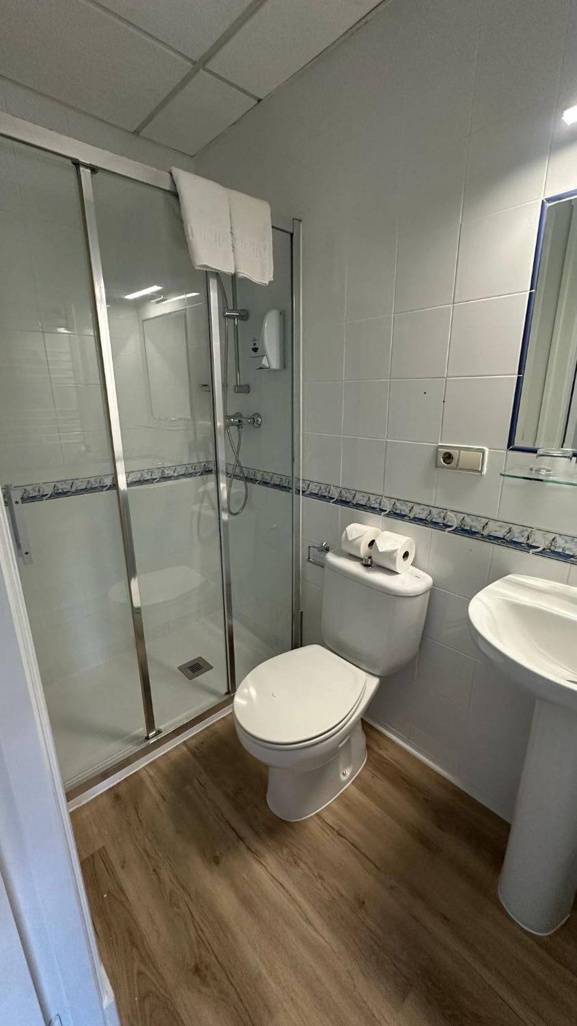 Hotel Nautico Vigo Bagian luar foto