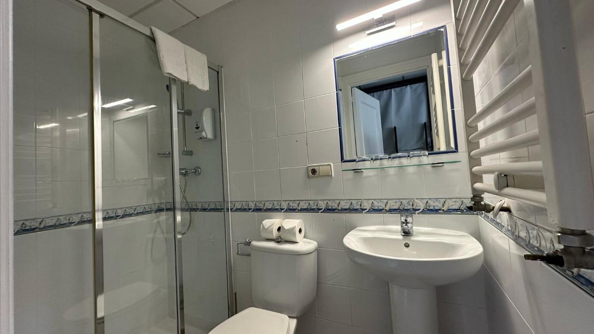 Hotel Nautico Vigo Bagian luar foto